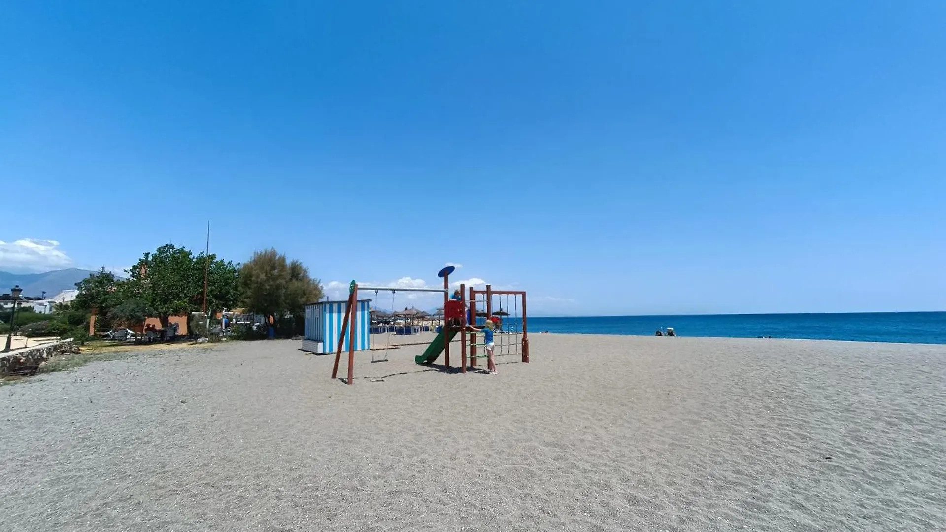 Duquesa Village Cozy Apartment Golf & Beach Manilva 0*,  Spain